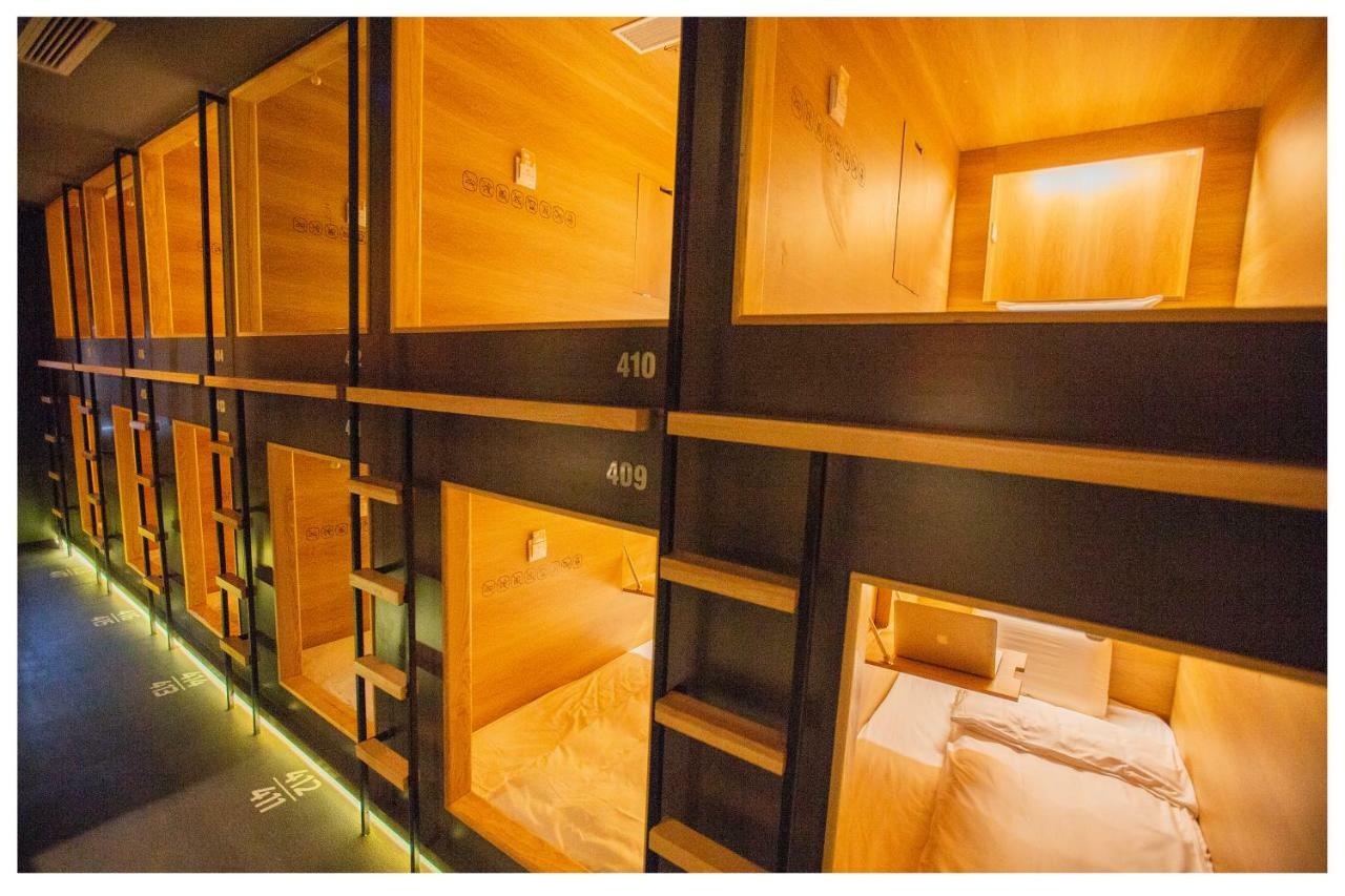 Khan Hoang Capsule Hotel (Adults Only) Hanoi Eksteriør bilde